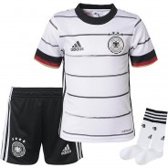 Preisvergleich für Hosen: Deutscher Fußball-Bund Set Trikot + Shorts + Socken , Fußball schwarz/weiß Gr. 104 Jungen Kleinkinder